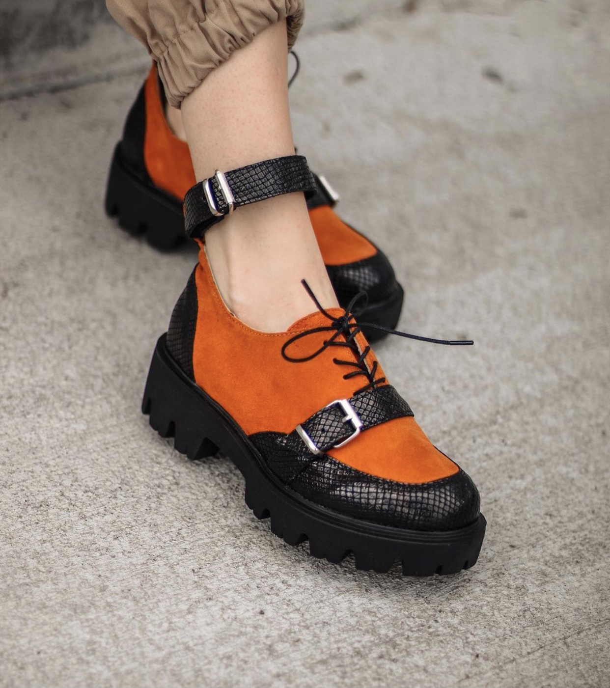 Pantofi Deep Orange Bracelet