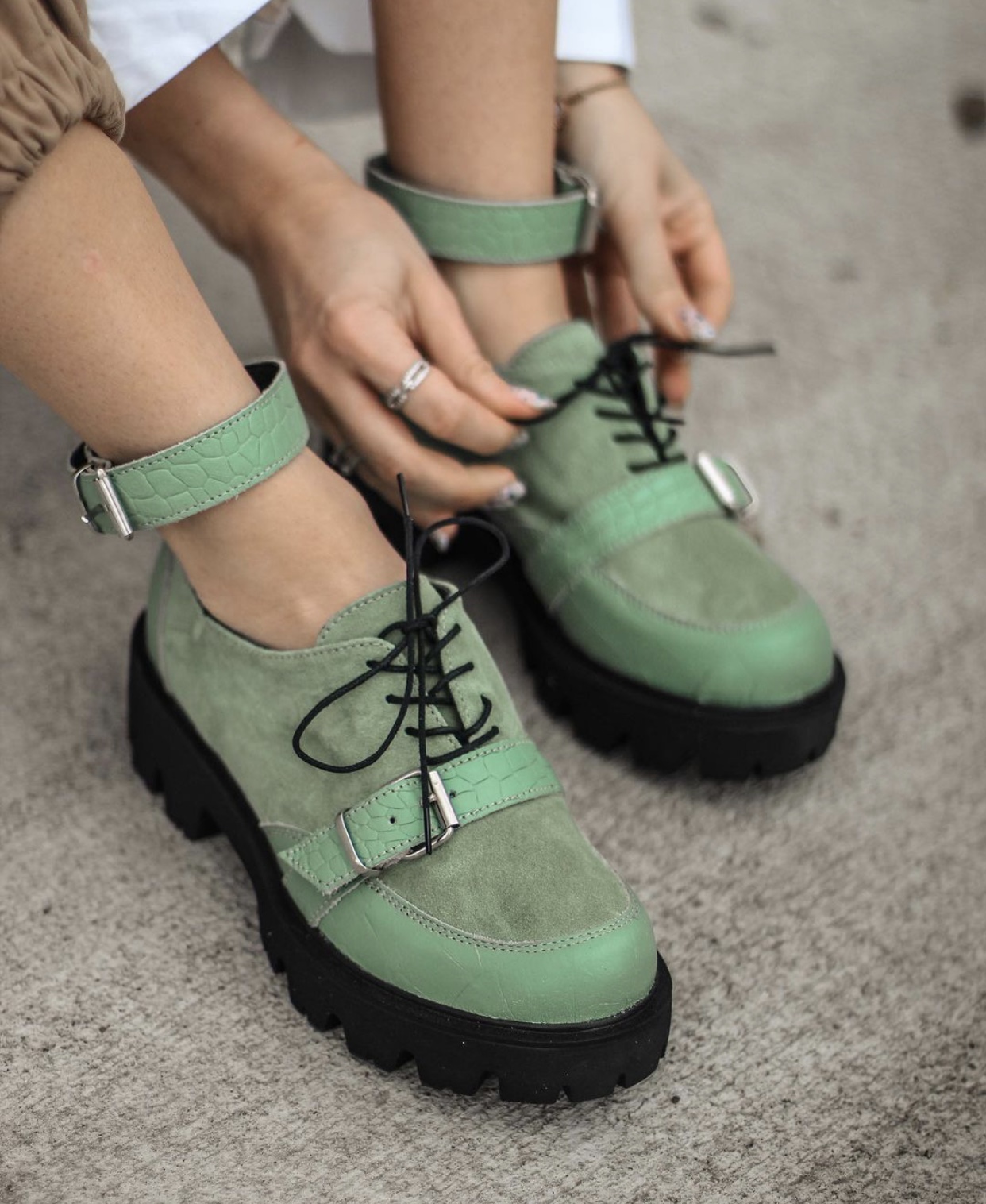 Pantofi Green Bracelet